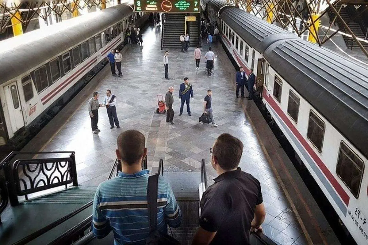پیش‌فروش بلیت قطار‌های نوروزی