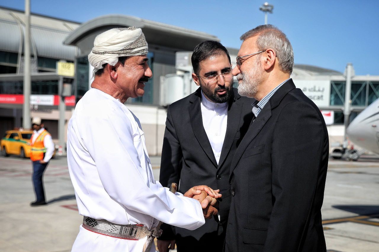 علی لاریجانی در عمان