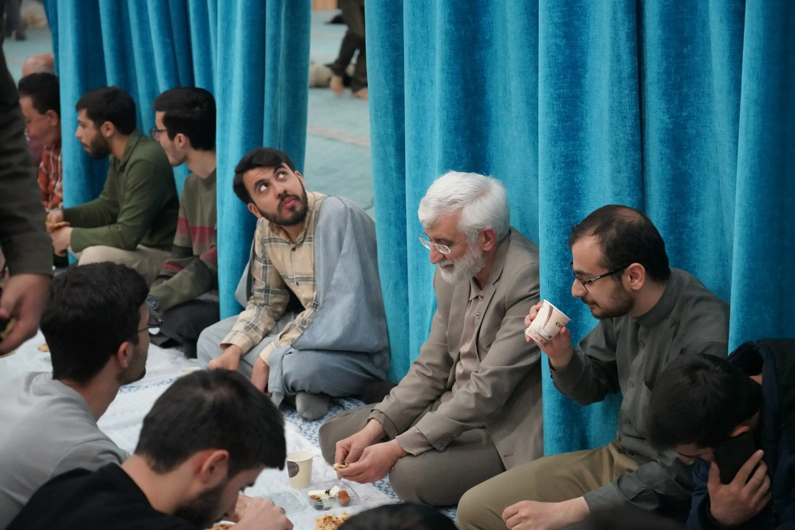 افطاری دانشگاه شریف