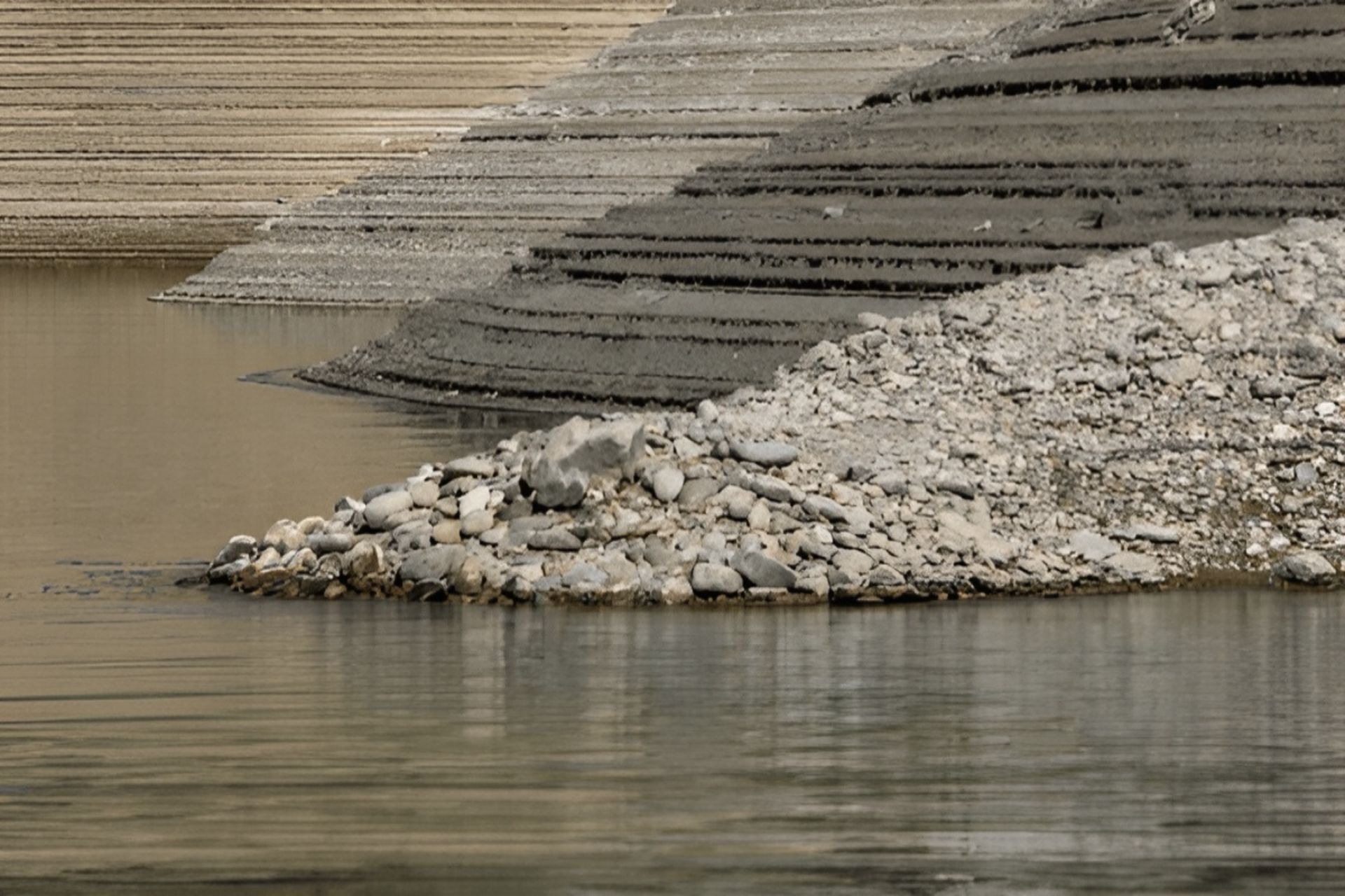 بحران آ در ایران