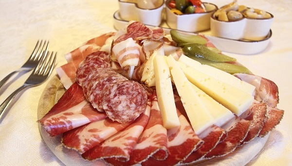 پنیر و ژامبون