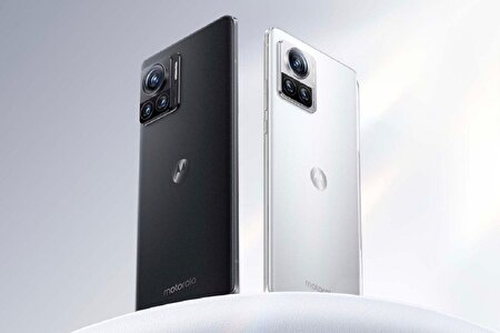 بررسی جامع باتری گوشی موتورولا Moto X۳۰ Pro