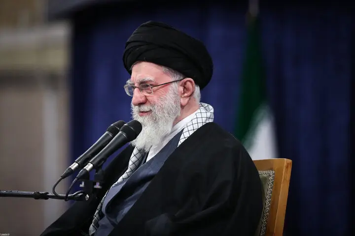 رهبر انقلاب