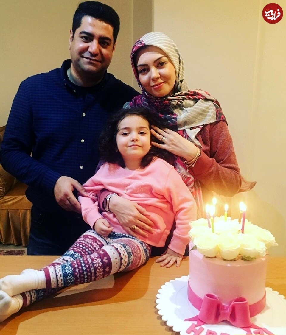 آزاده نامداری