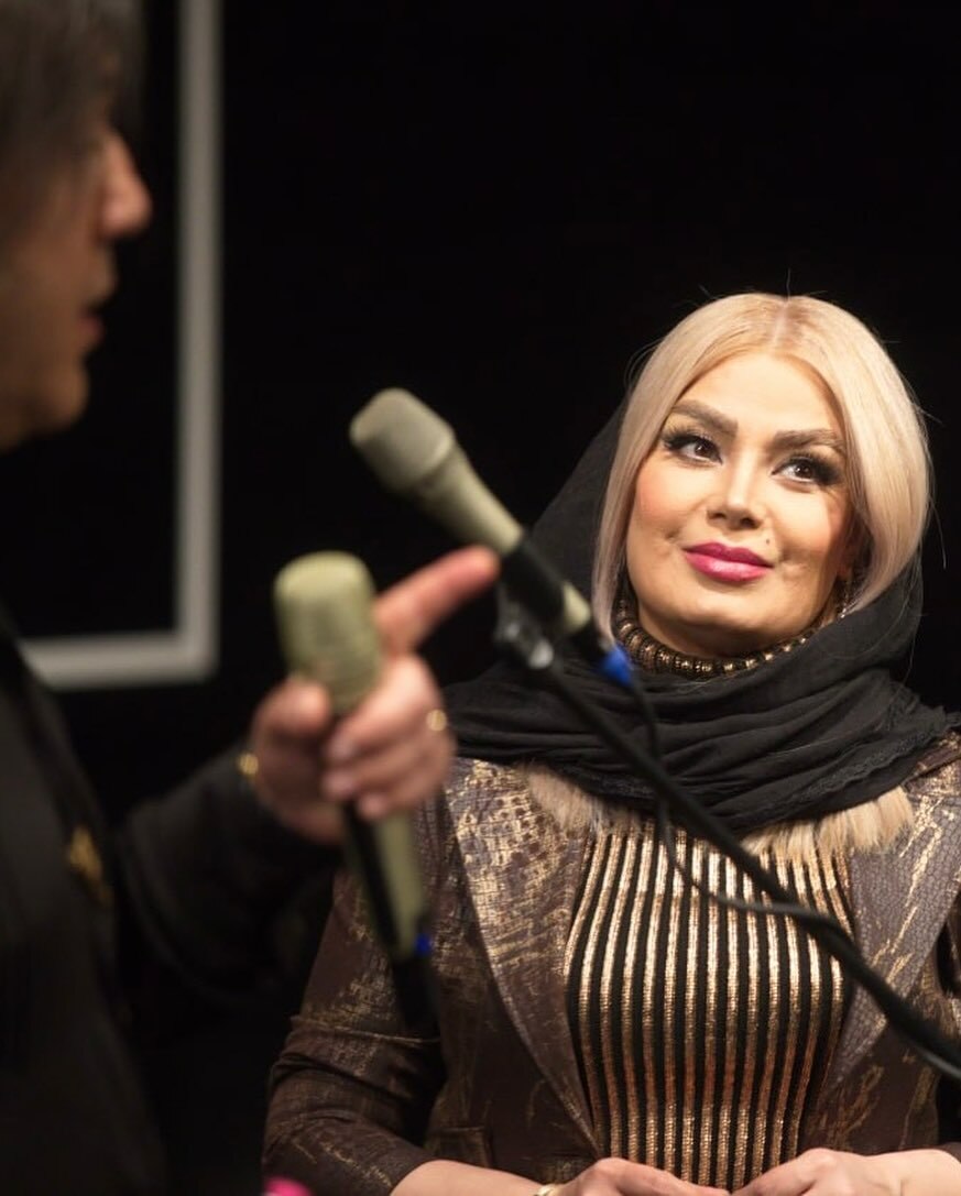 پوشش غیر منتظره صبا راد در کنسرت همسرش