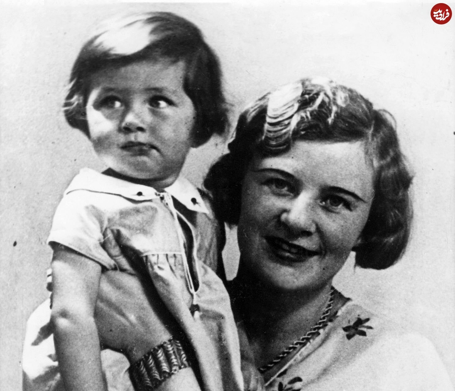 ثریا اسفندیاریِ