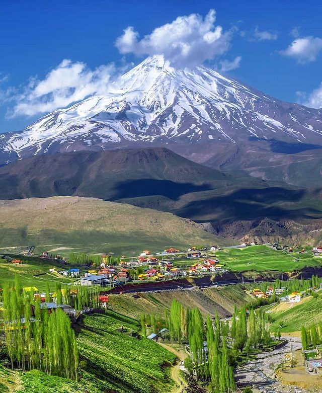 گنبد گیتی در پلور