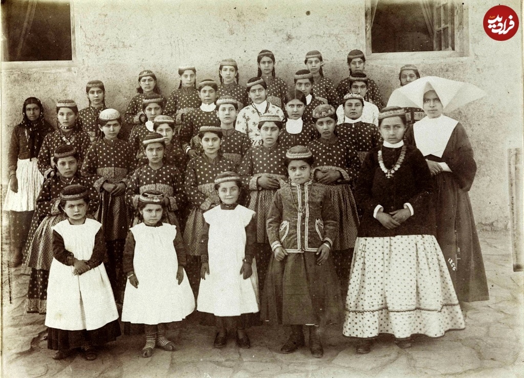 دانش‌آموزان مدرسه ارمنی‌