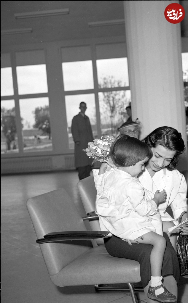 اشرف پهلوی و دخترش