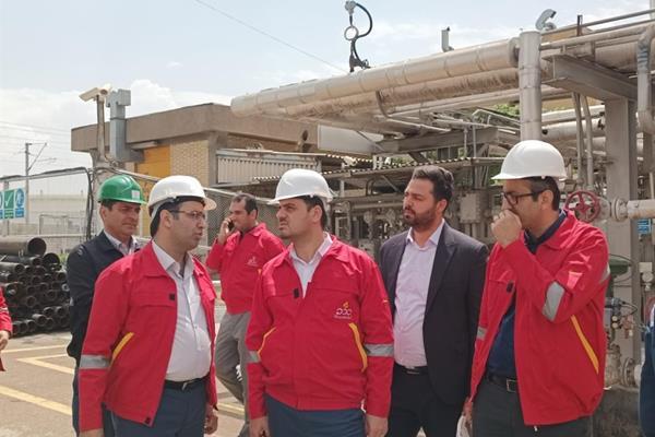 بازدید مدیرعامل نفت پاسارگاد از مجتمع قیرسازی تبریز/ تقویت صادرات و توسعه زیرساختها در اولویت قرار گرفت بازدید مدیرعامل نفت پاسارگاد از مجتمع قیرسازی تبریز/ تقویت صادرات و توسعه زیرساختها در اولویت قرار گرفت