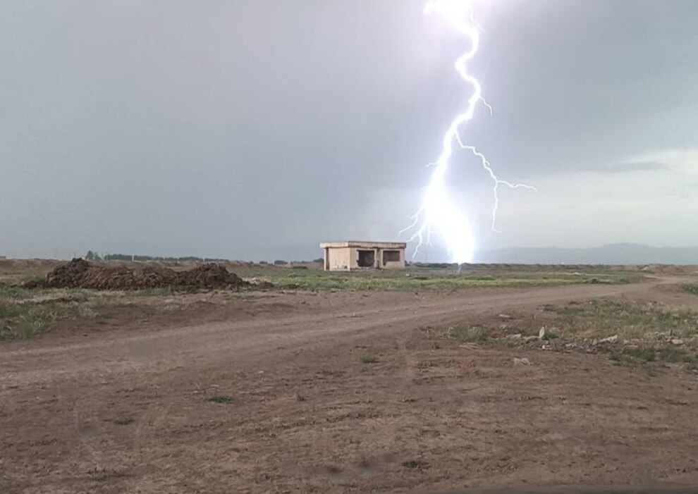 رعدوبرق در قزوین