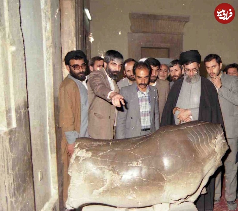 بازدید رهبری از تخت جمشید