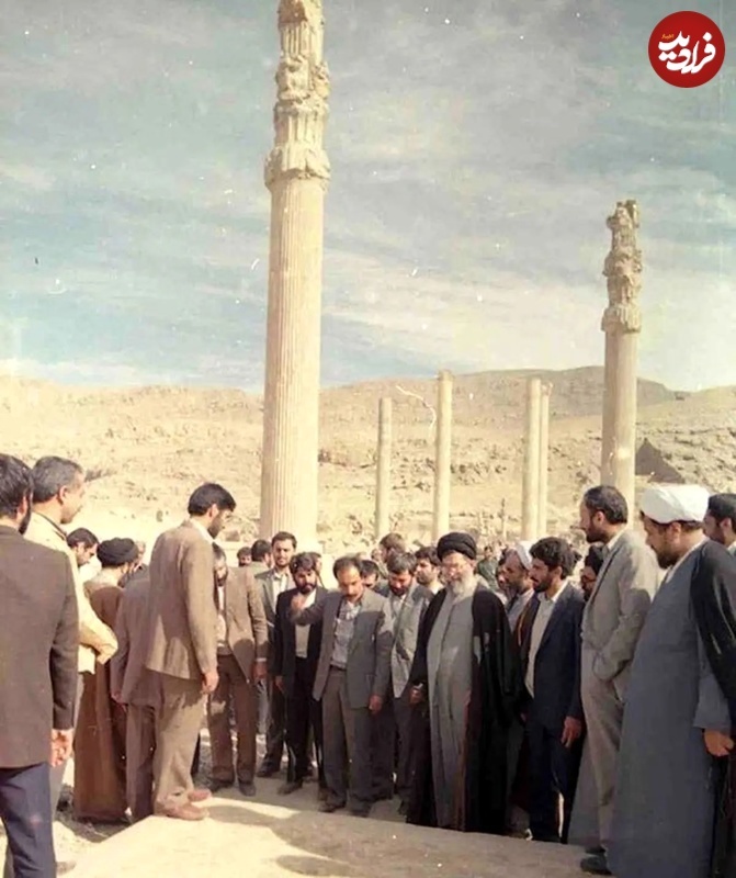 بازدید رهبری از تخت جمشید