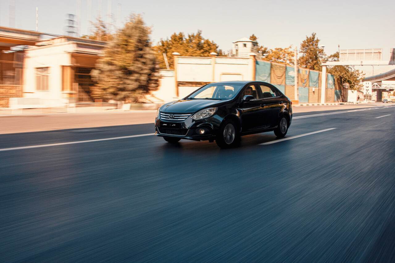 جک J4 پرفروش‌ترین سدان اقتصادی بازار / تغییرات نسخه جدید خودرو چیست؟