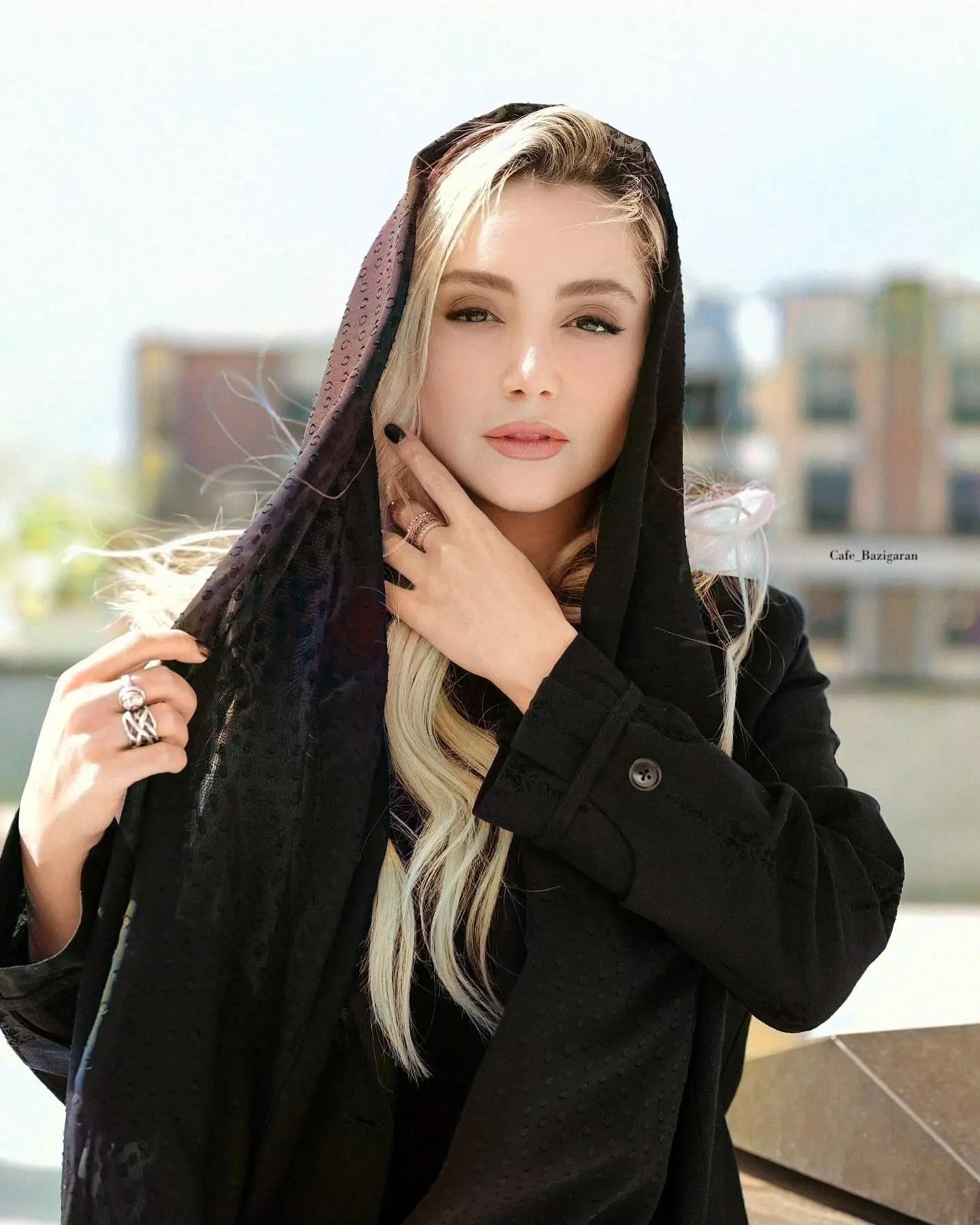 نازنین بیاتی