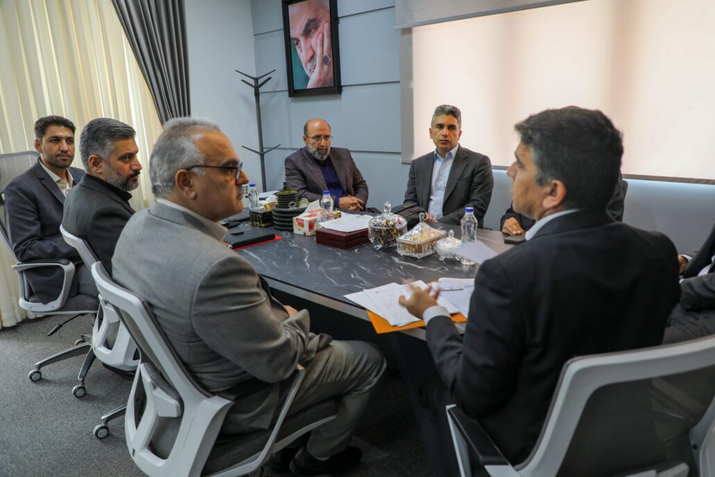 حضور فعال صنایع لاستیکی سهند در نشست هم‌افزایی شرکت‌های تابعه شستا