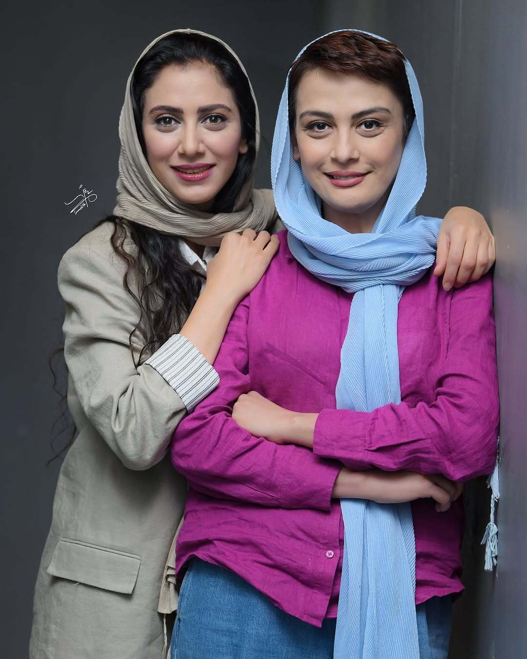 عکس/دو خواهر مشهور سینمای ایران در یک قاب تازه