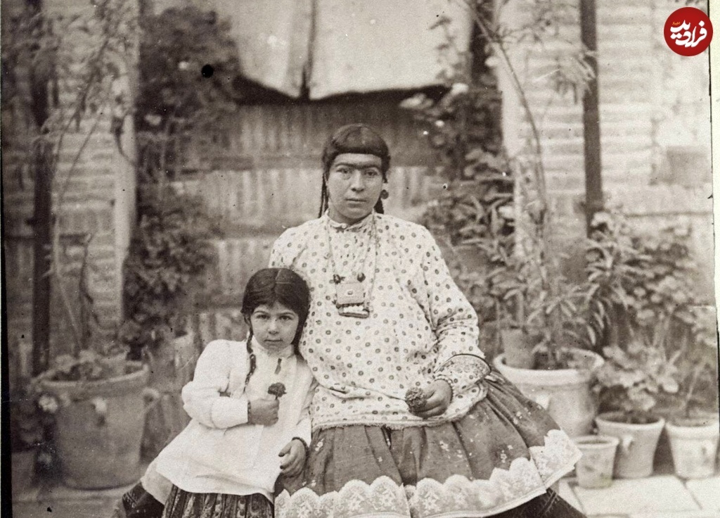 مادر و دختر ایرانی در دوران قاجار