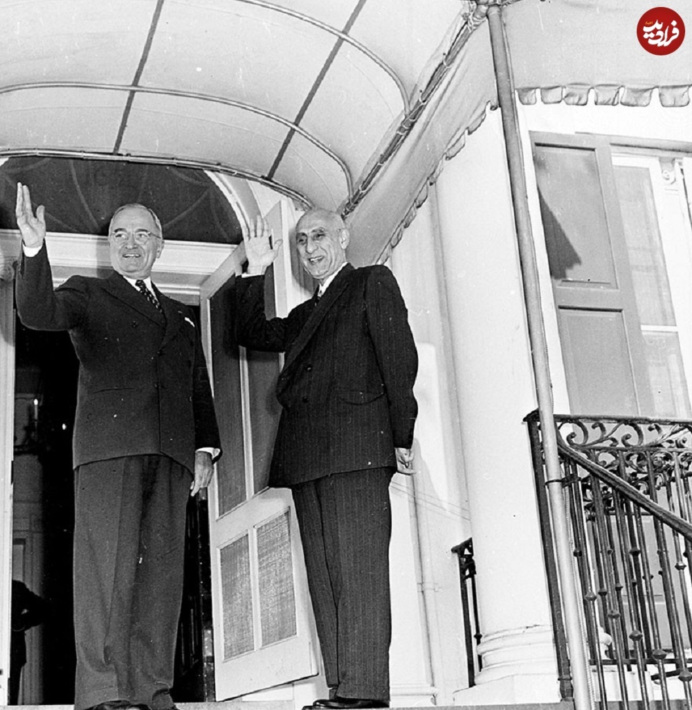 ژست جالب و ویژه دکتر مصدق