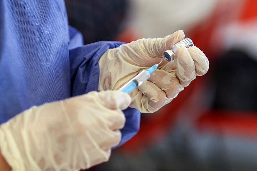 تزریق واکسن ایرانی تزریق واکسن ایرانی