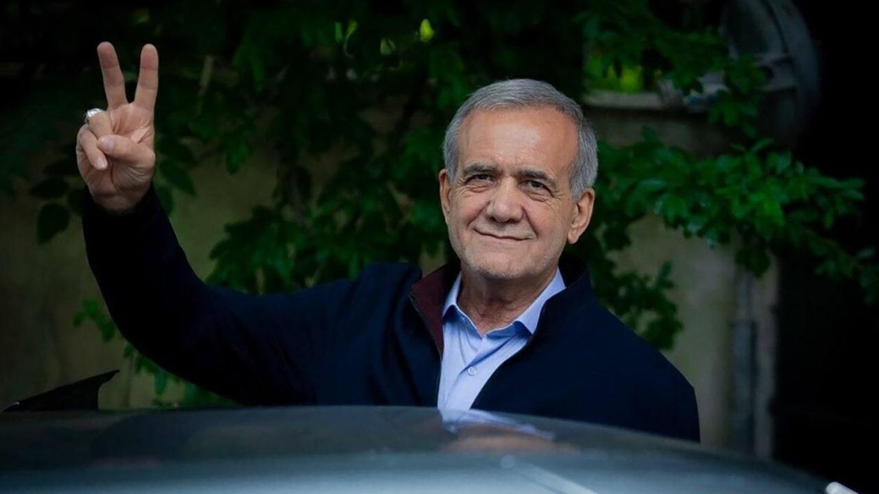 پیام تبریک پزشکیان به مناسبت میلاد امام رضا (ع) در توییتر