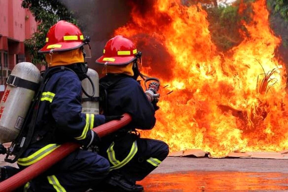 آتش‌سوزی گسترده در اسلامشهر