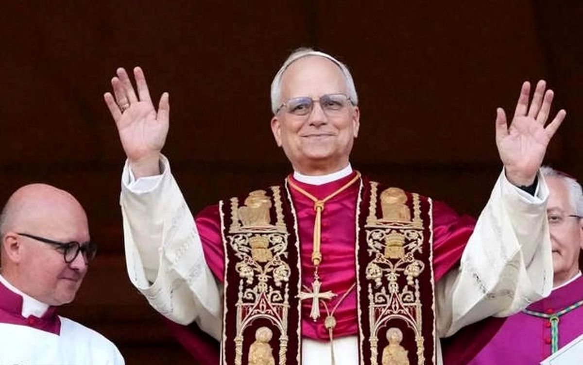 پاپ جدید به چه دلیل عنوان لئوی چهاردهم را برگزید؟