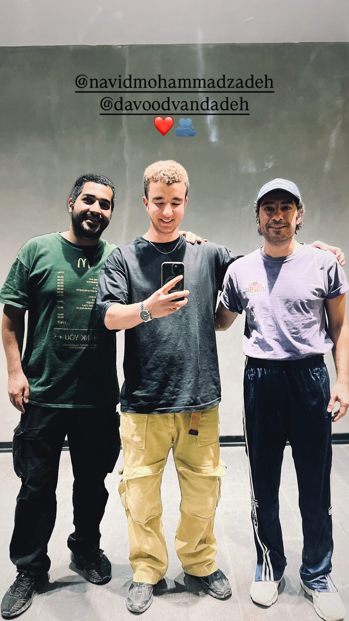 دو بازیگر فیلم ابد و یک روز