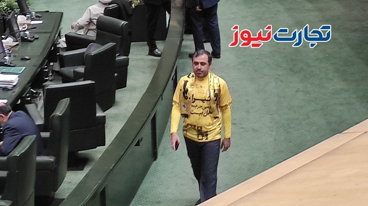نماینده شیراز با لباس تیم فجر سپاسی