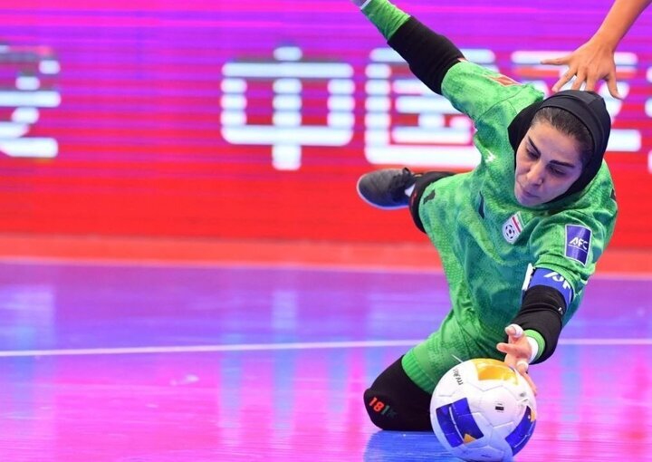 فرزانه توسلی