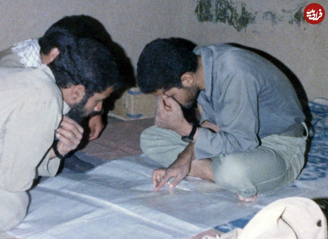 ژست عجیب سردار سلیمانی