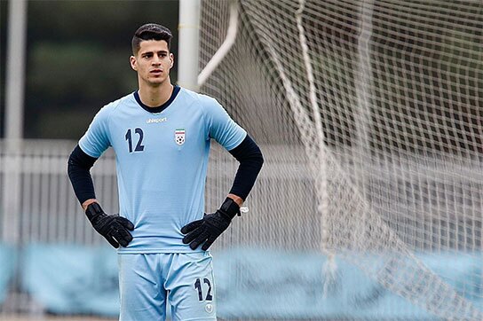 پیام نیازمند جلوی دروازه