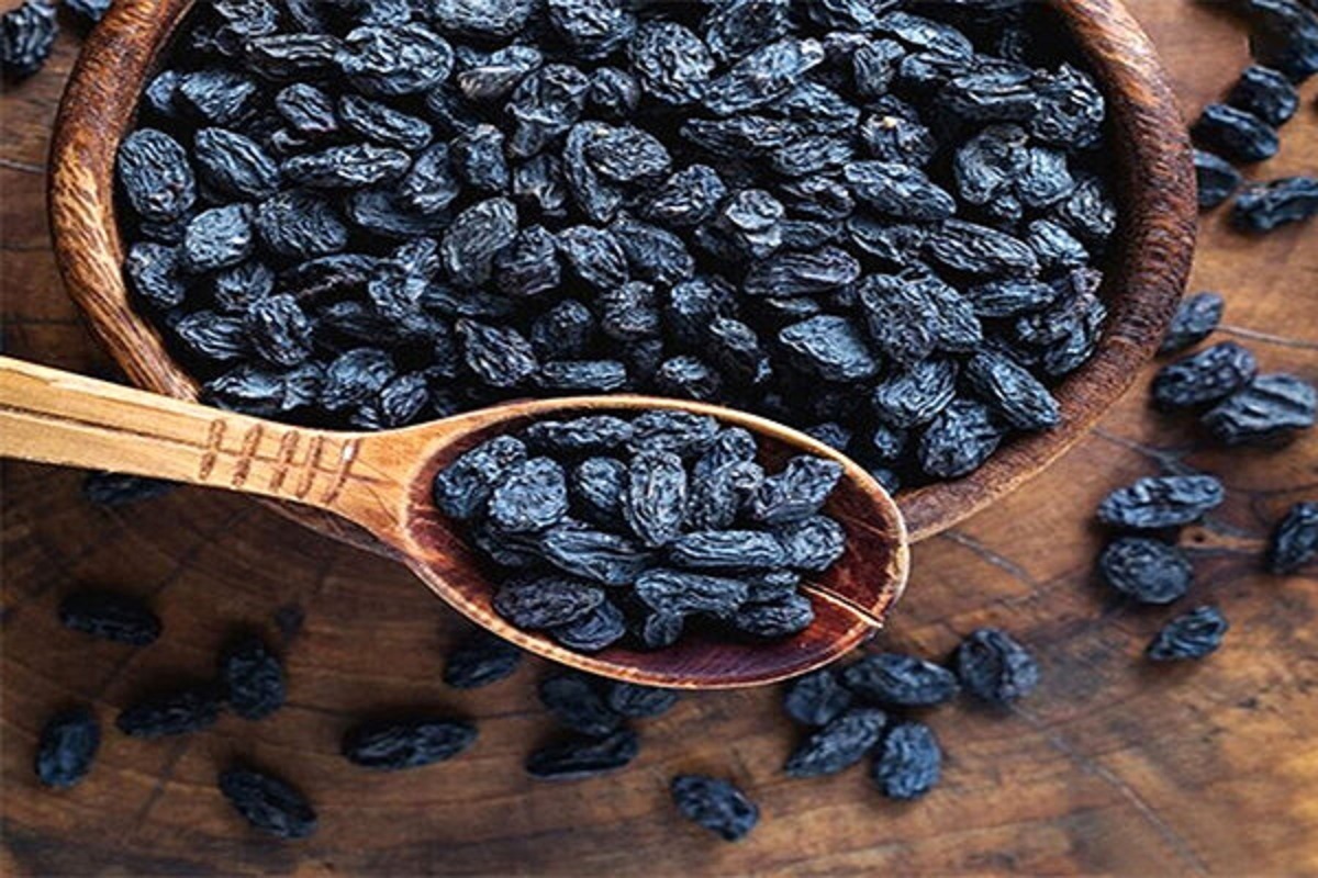 مویز؛ خوراکی کوچکی که سلامت بزرگی می‌آورد