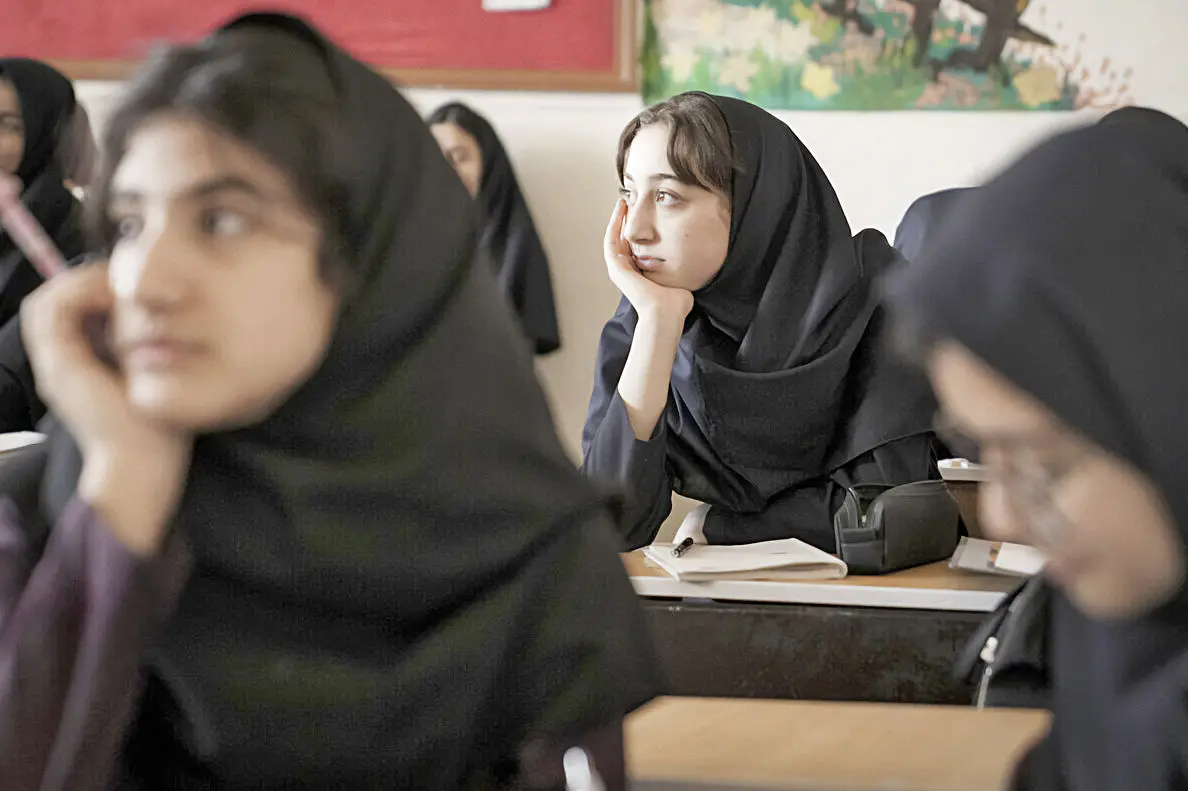 دانش آموزان در کلاس