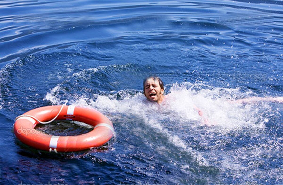 پسر غرق شده در دریا