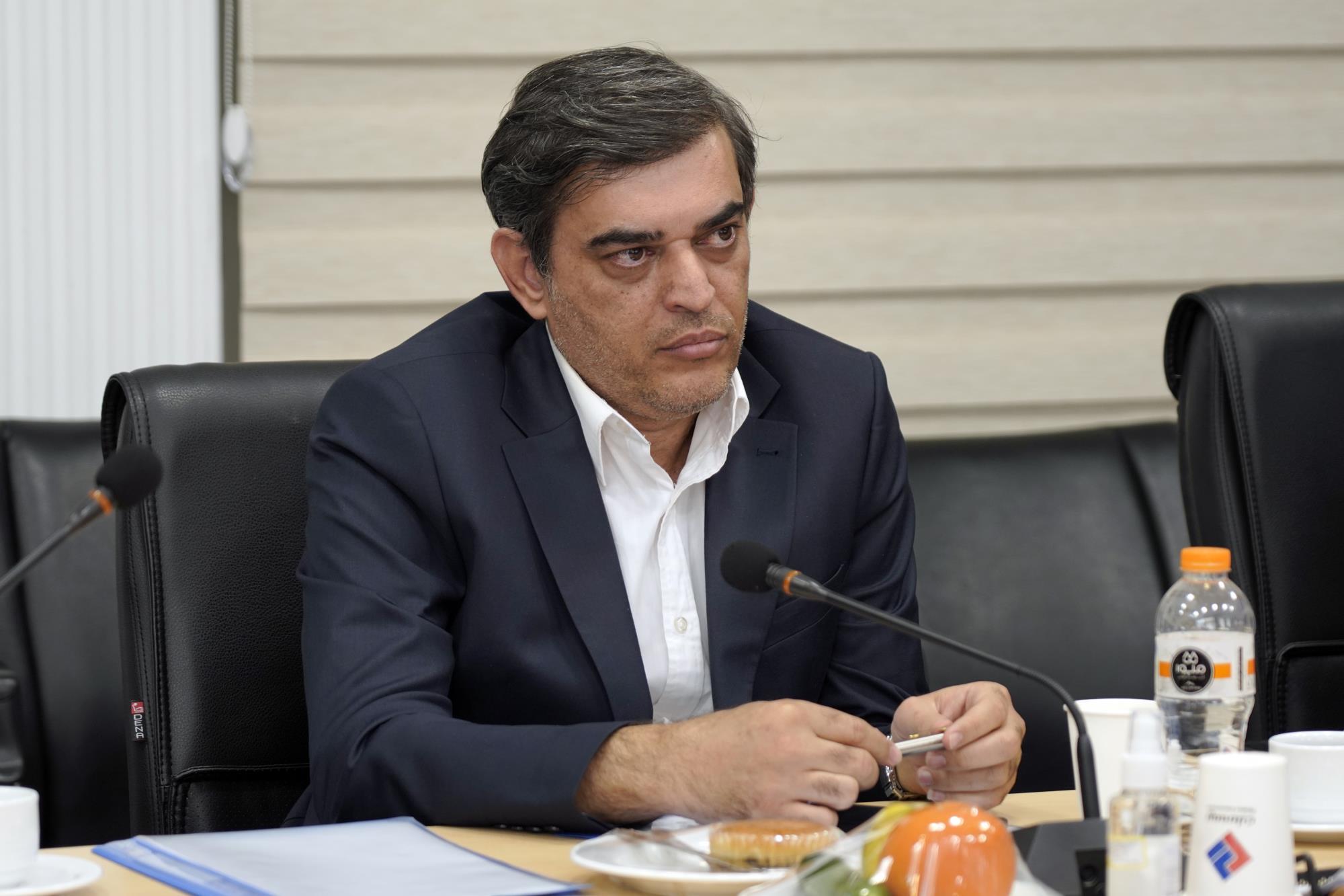 محمدرضا فرهادی‌پور سرپرست بیمه ملت