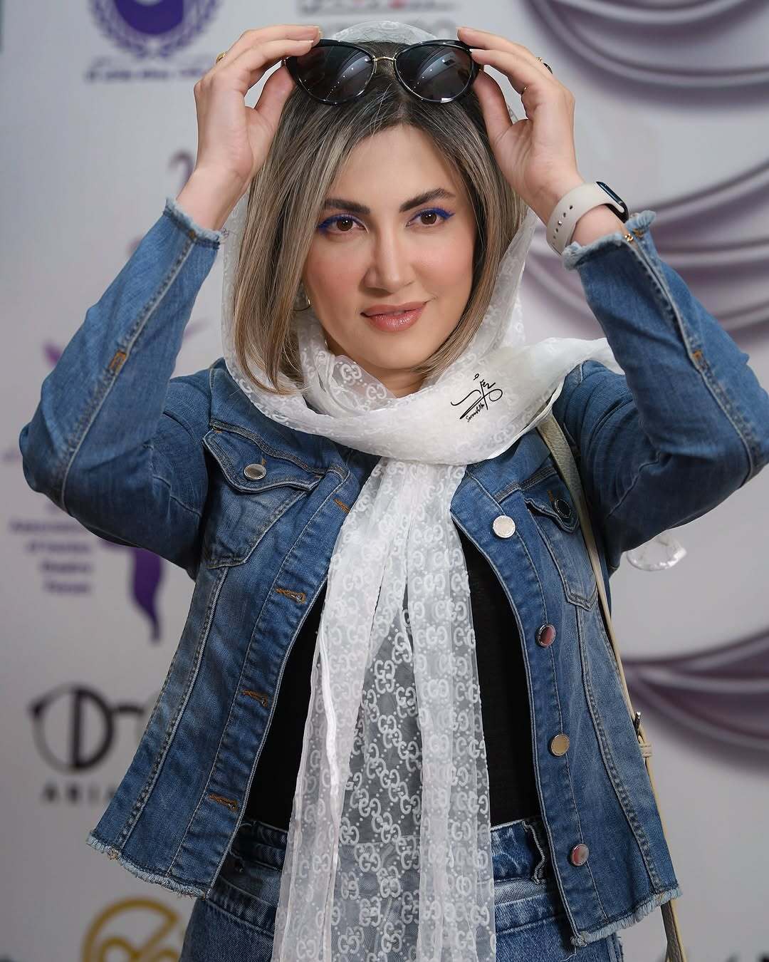 بازیگر خجالت نکش