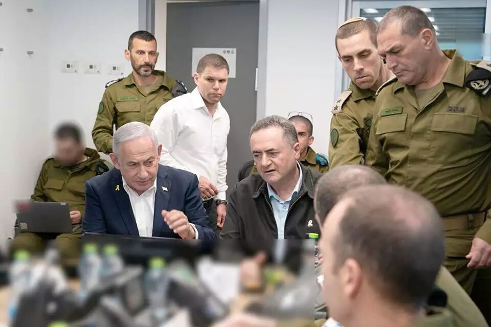 نتانیاهو در جمع سربازان نتانیاهو در جمع سربازان