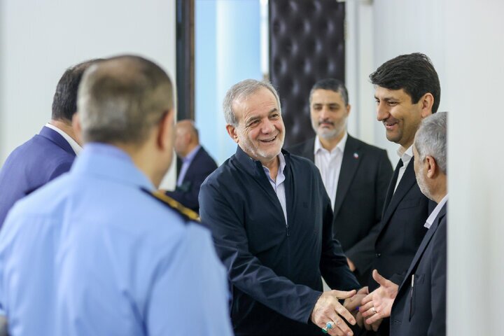 پزشکیان و ستار هاشمی