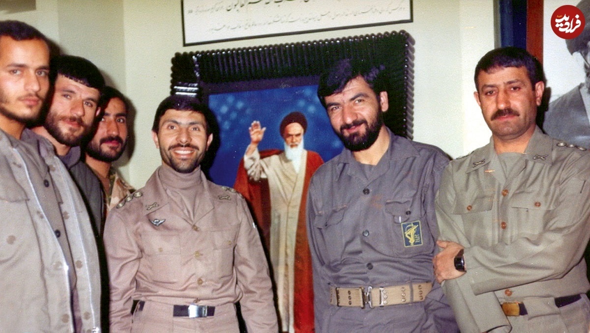 صیاد شیرازی در کنار محسن رضایی ۴۵ سال پیش