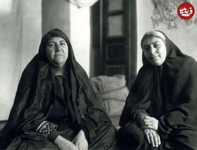 عکس یادگاری دختران مظفرالدین شاه ۱۰۰ سال پیش