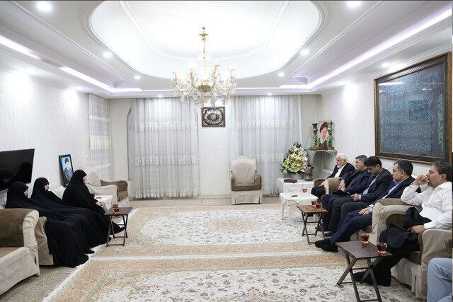 خانواده رئیسی و مالک رحمتی