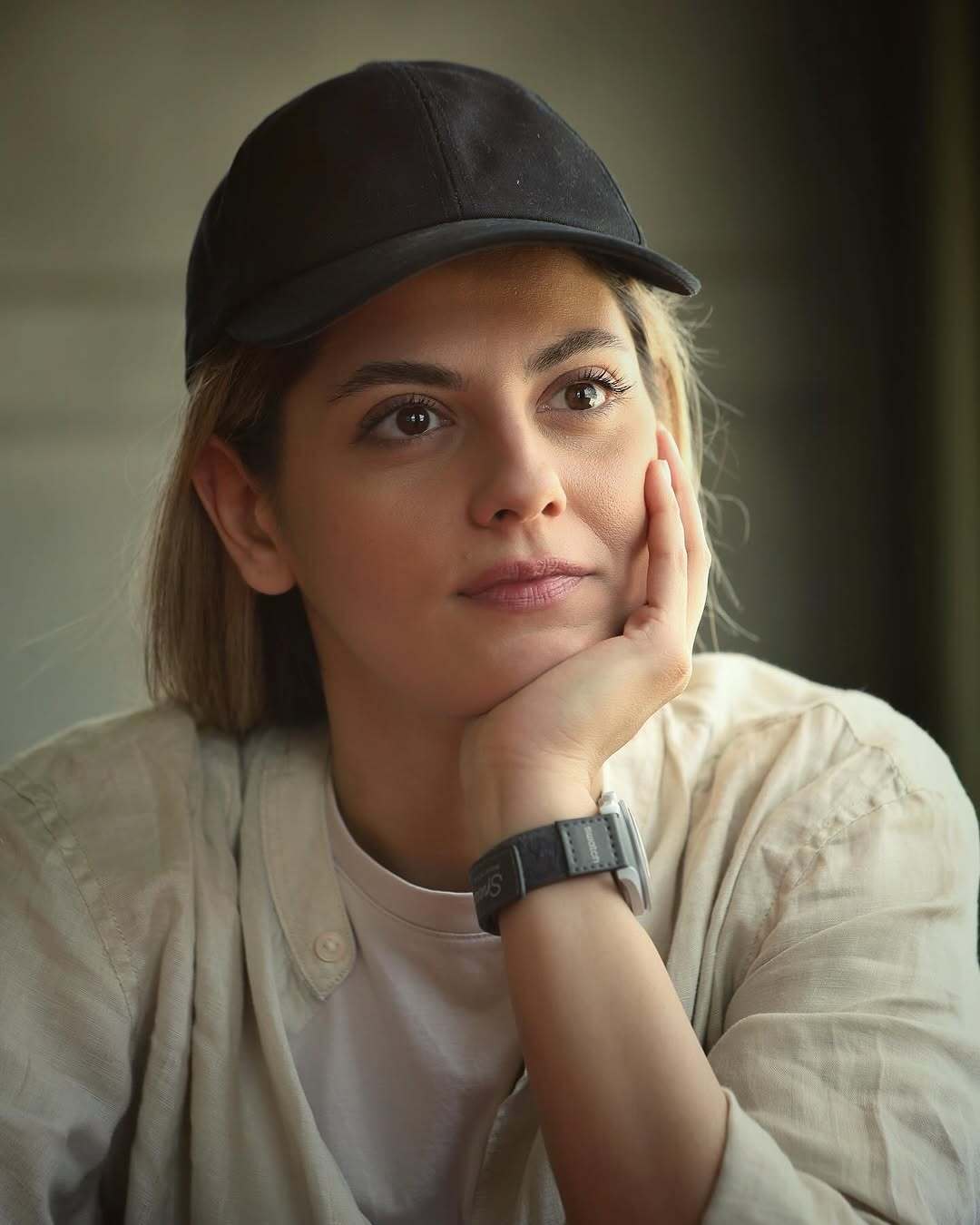 پوشش پسرانه خانم بازیگر