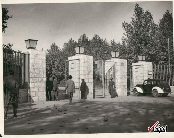 سردر دانشگاه تهران