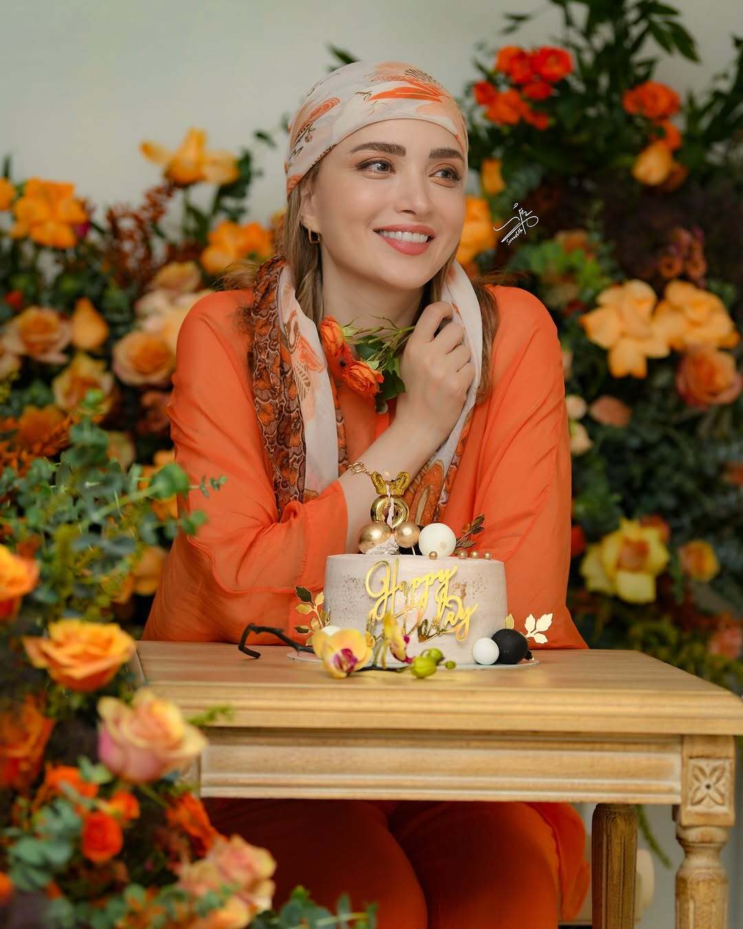 بهنوش طباطبایی در یک تم رویایی