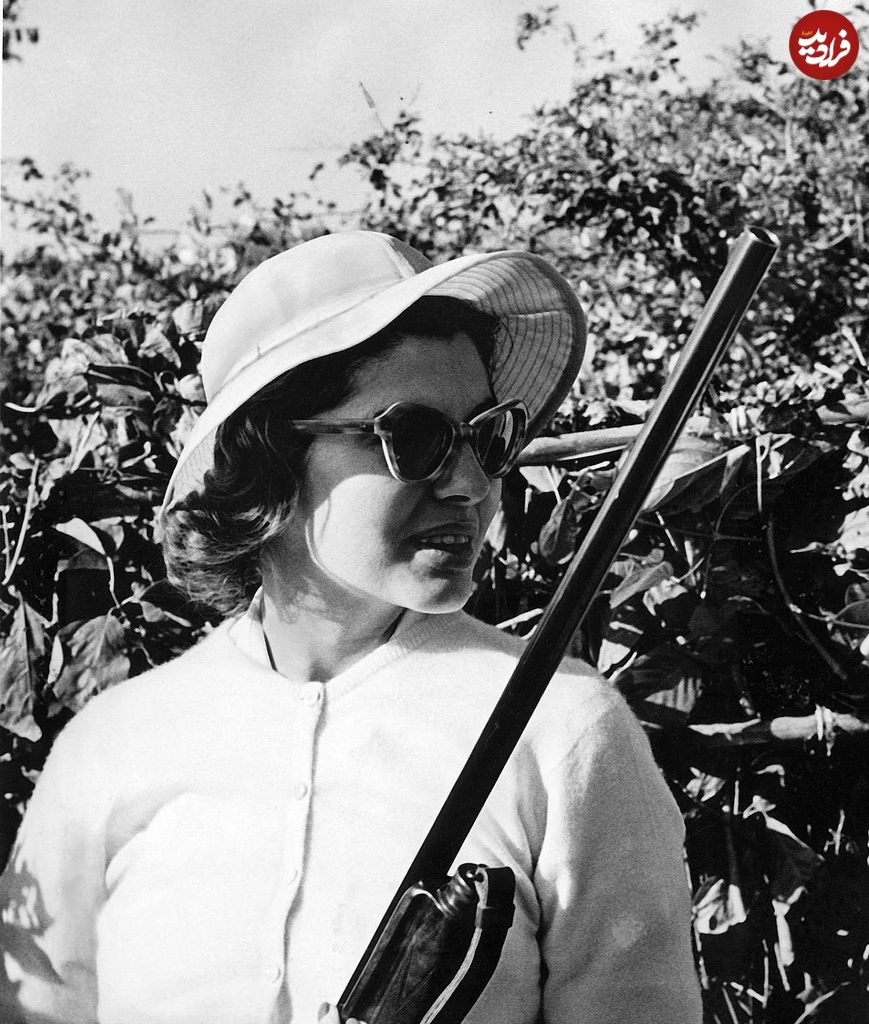 ثریا اسفندیاری