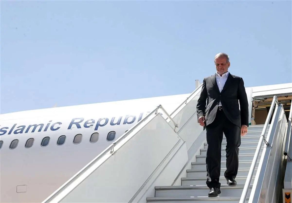 پزشکیان عازم بندرعباس شد