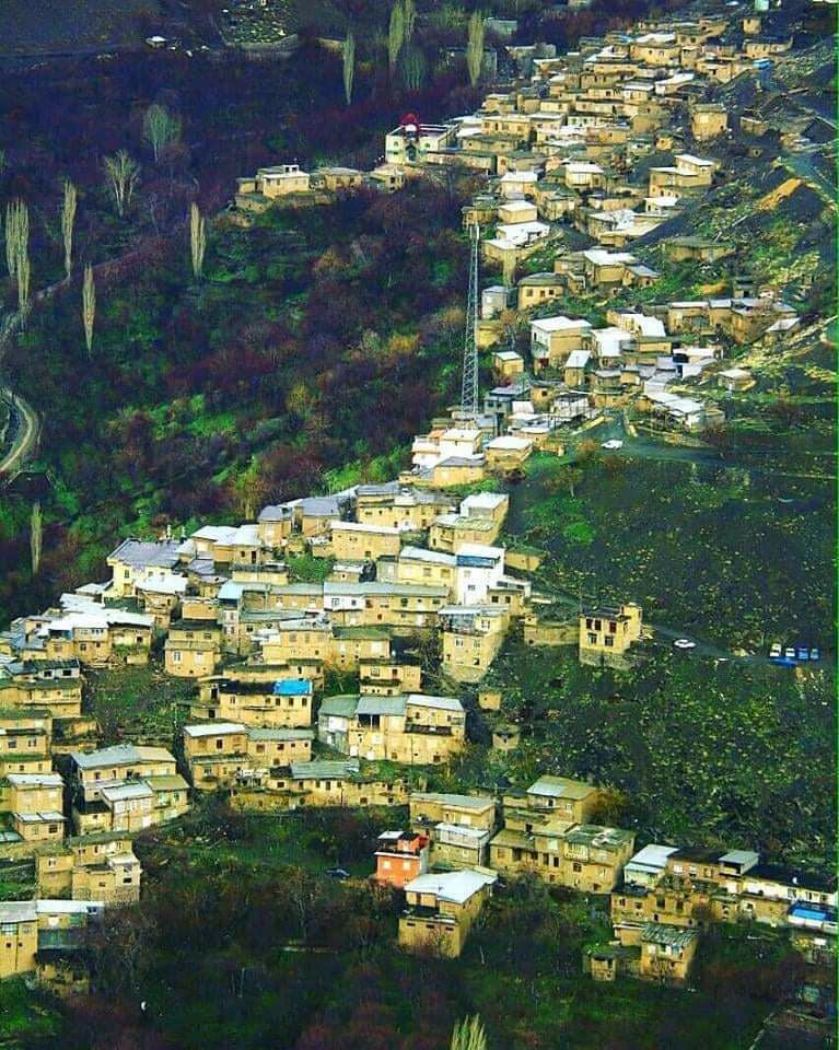 روستای دیزباد بالا در نیشابور