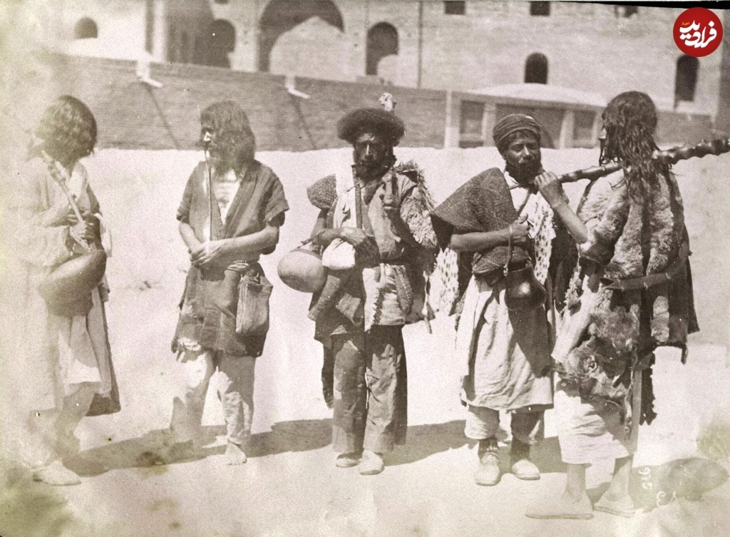 شکل و شمایل دار و دستۀ درویش‌ها