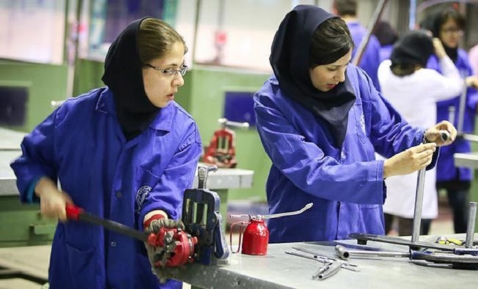 کاهش نرخ بیکاری زنان